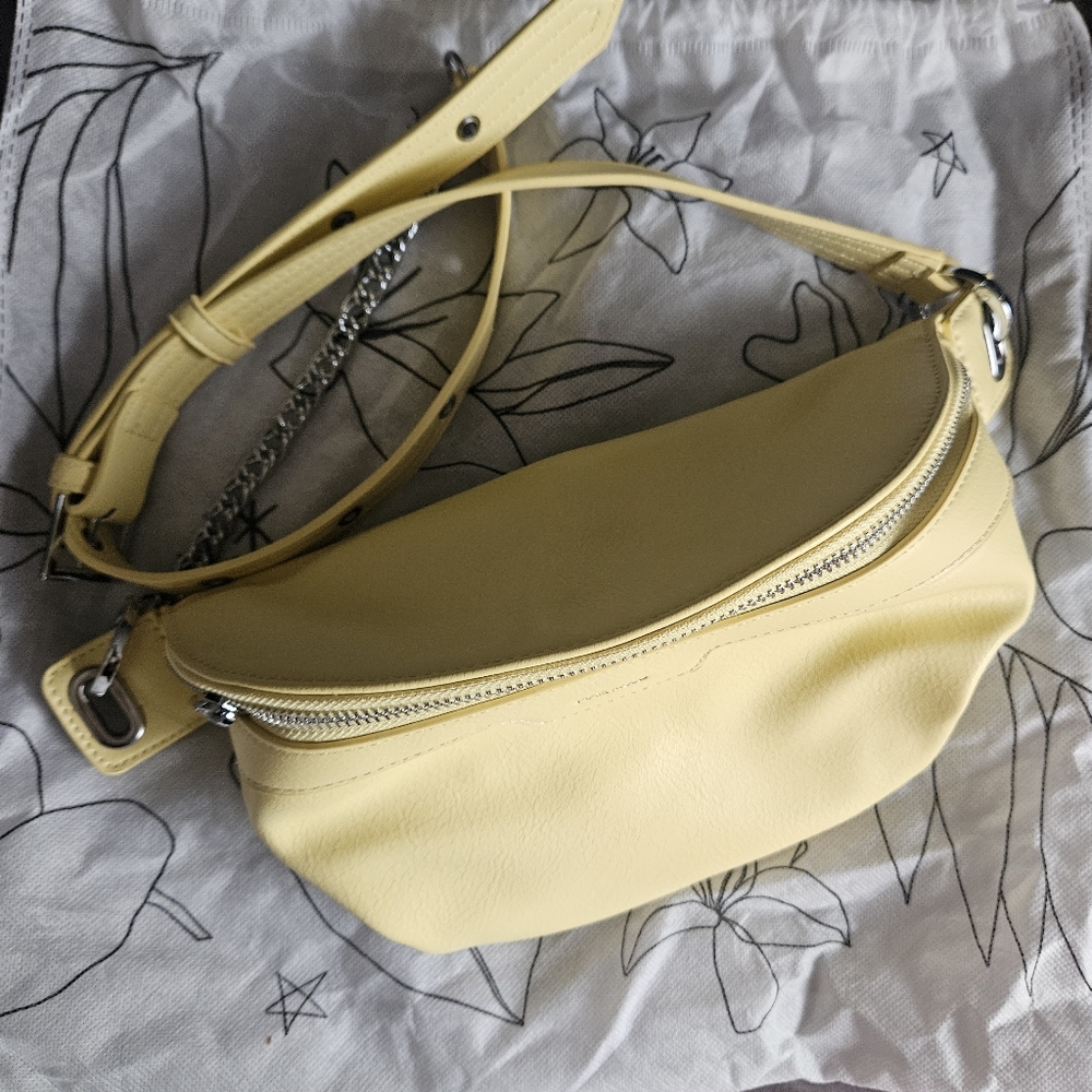 NWOT PIXIEMOOD Brooklyn crossbody in Lemonade